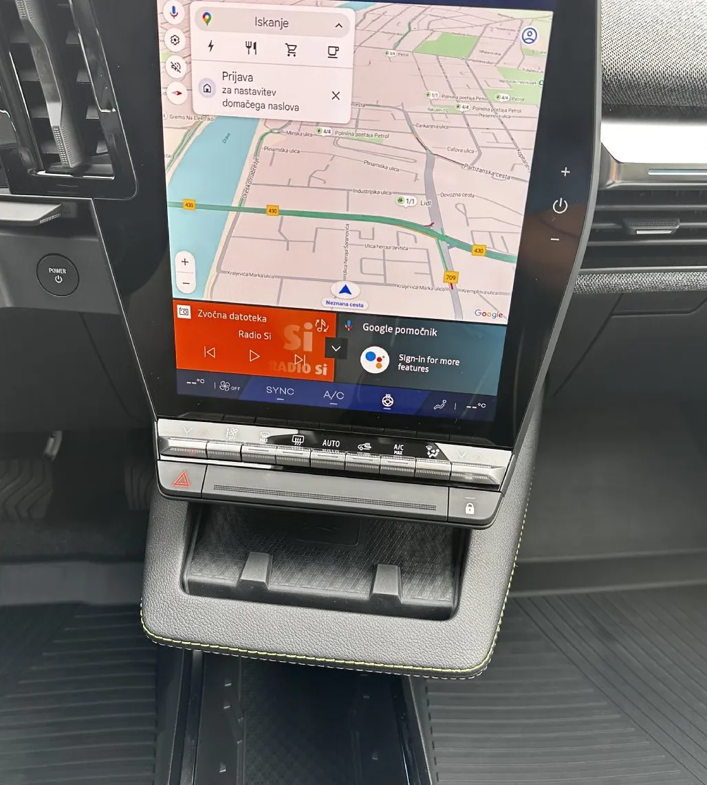 Zunanja slika - Renault Scénic - Scenic Techno E-Tech Electric 170 Comfort range - 14