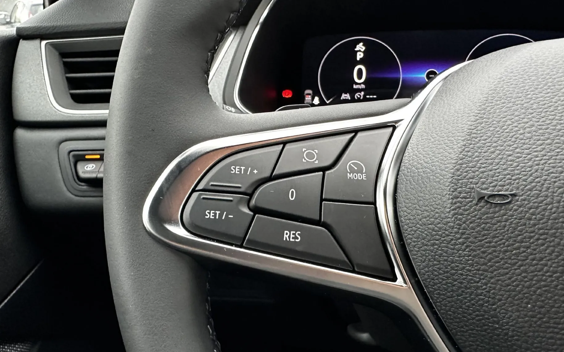 Zunanja slika - Renault Captur - TCe 160 EDC Techno - 11