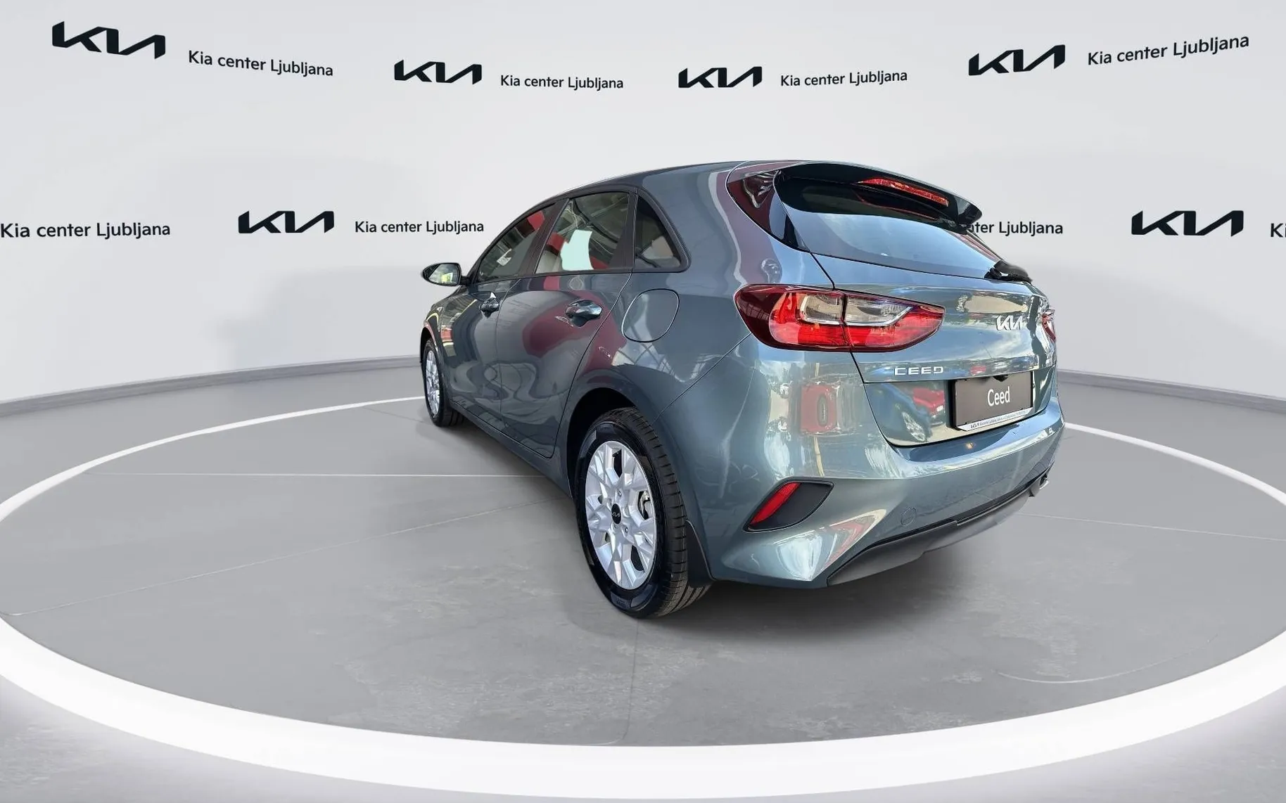 Zunanja slika - KIA Ceed - 1.0 T-GDi EX Champion + ISG. M T - 5