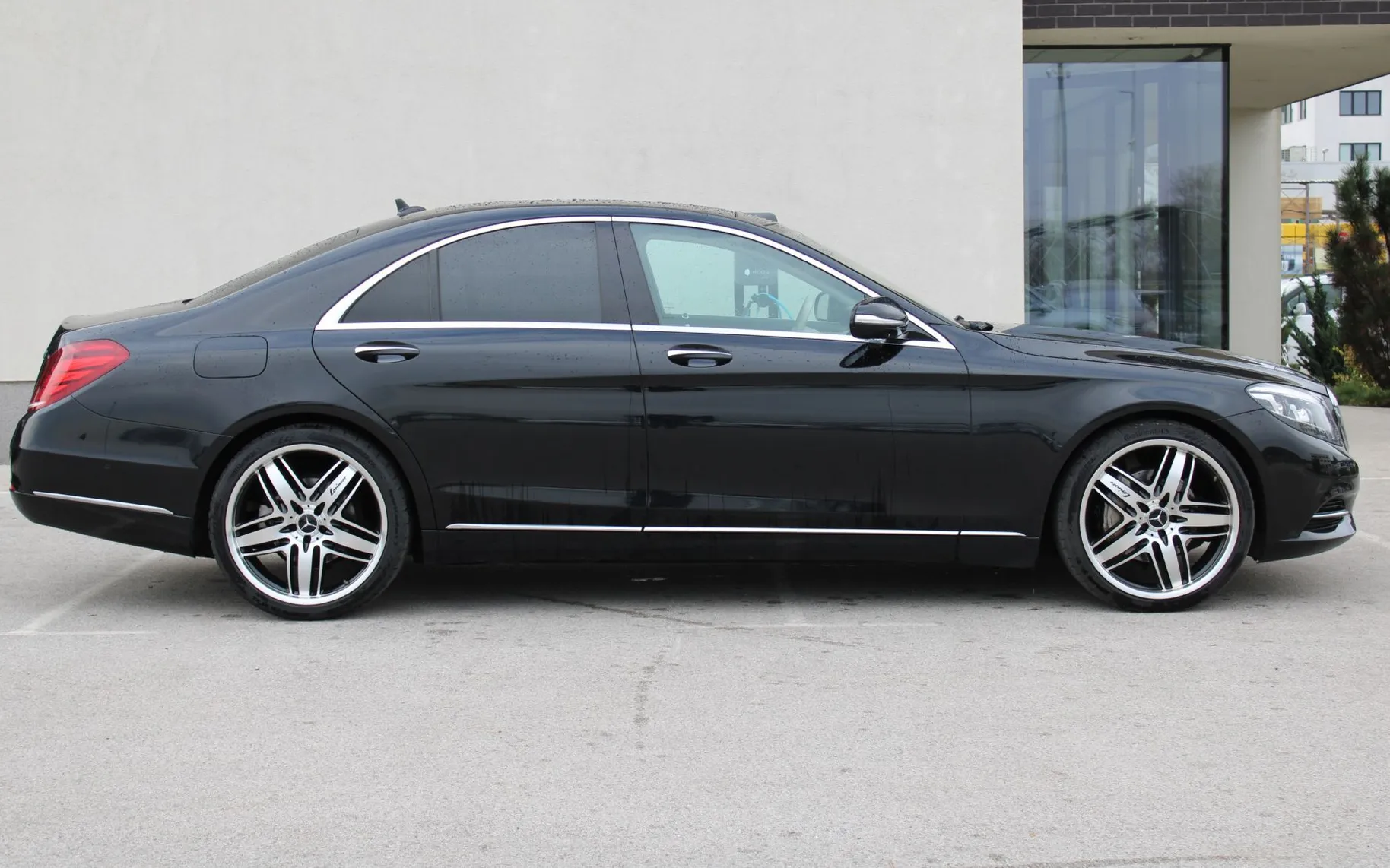 Zunanja slika - Mercedes-Benz S-Razred - S 350 d 4MATIC - 6