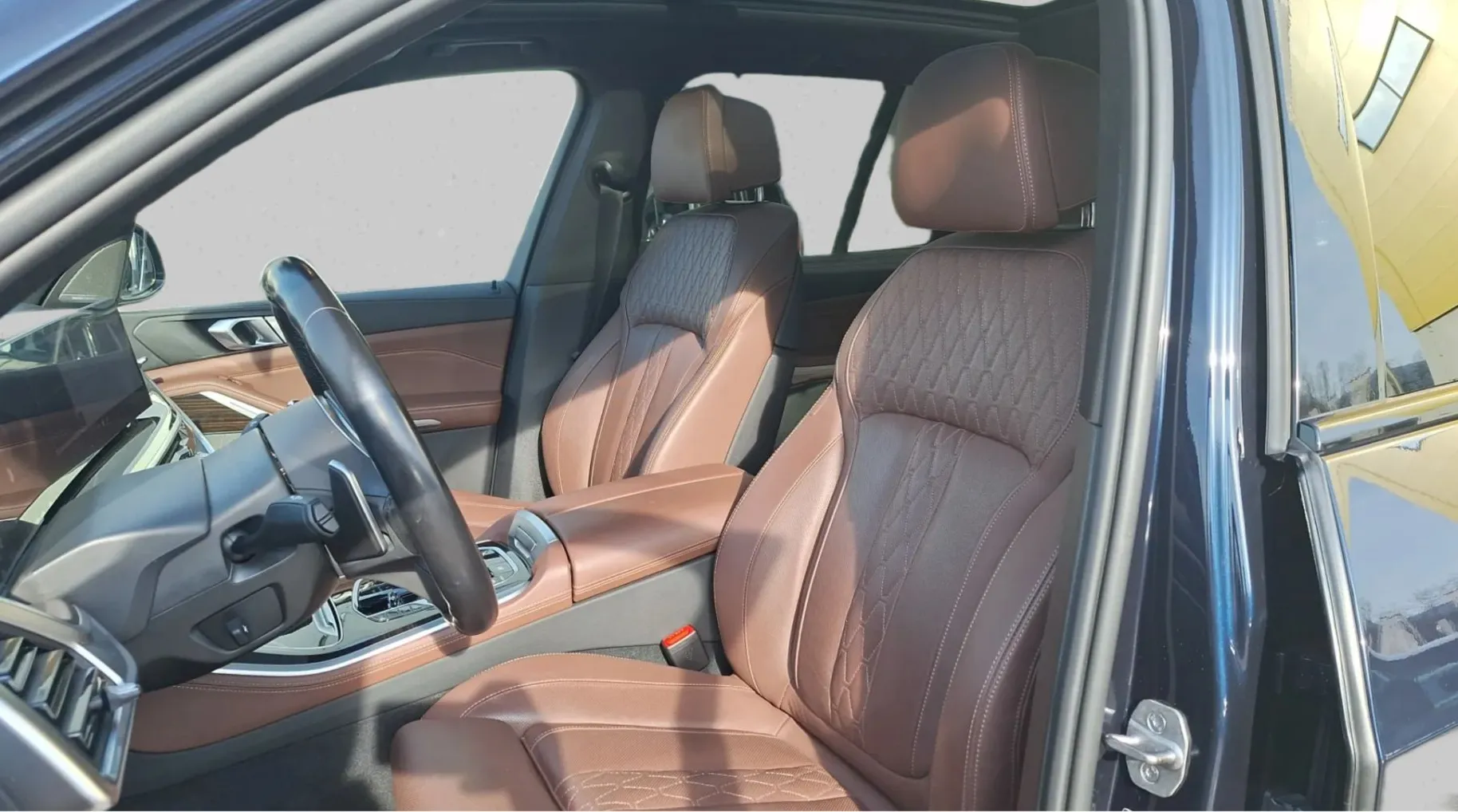 Zunanja slika - BMW X5 - serija : xDrive50e M-sport. HUD. zračno. individual. pano. - 14