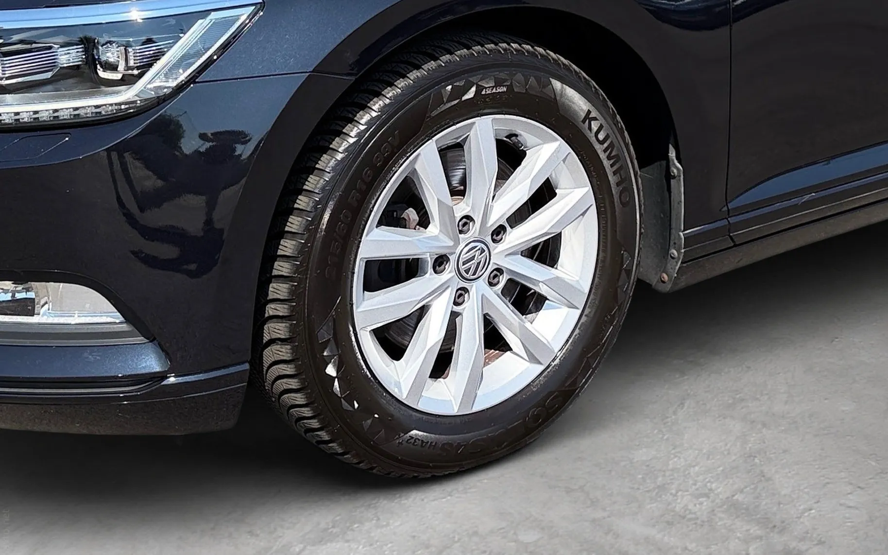 Zunanja slika - Volkswagen Passat - 1.4 TSI BMT Trendline-Full LED-Navi-Masaža-Kamera - 6