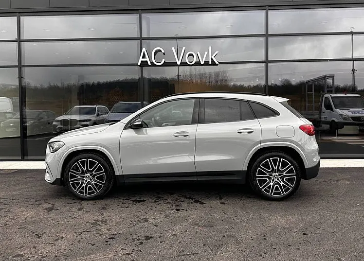 Zunanja slika - Mercedes-Benz GLA-Razred - GLA 180 AMG Line Edition... - 2