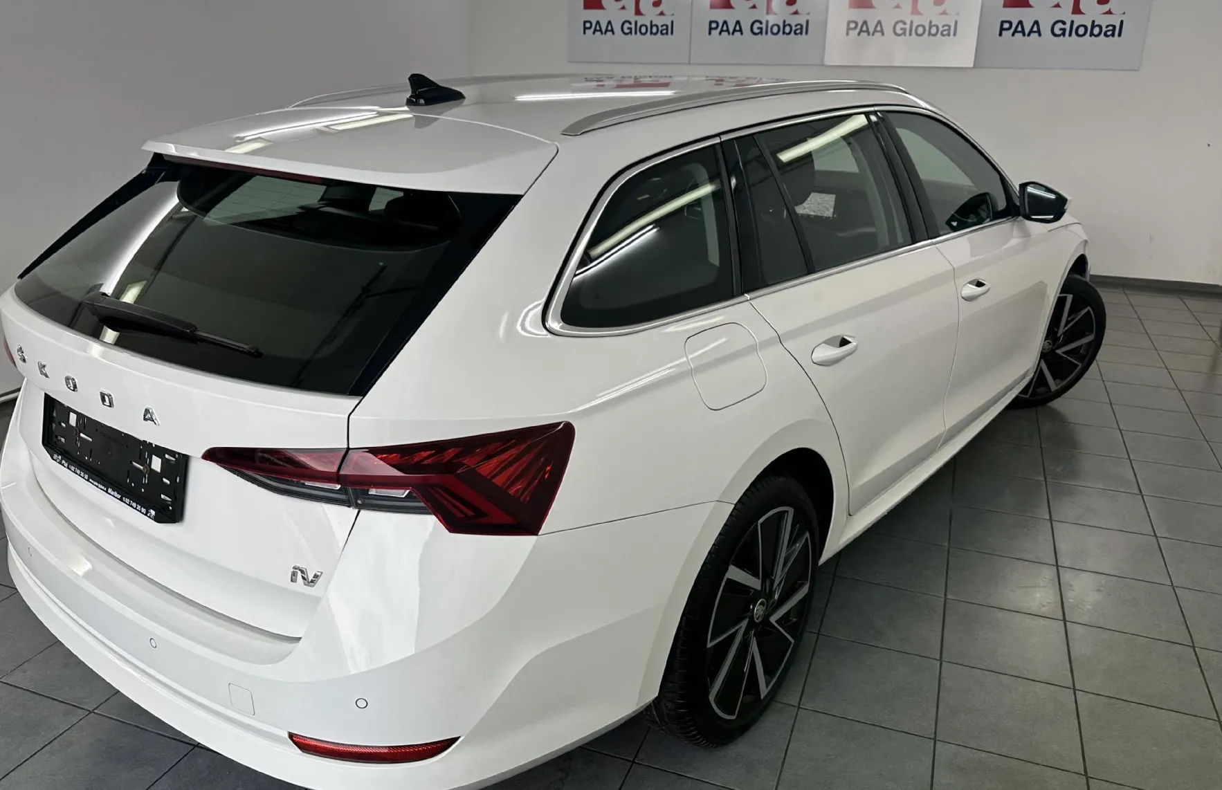 Zunanja slika - Škoda Octavia - Škoda  Style 1.4 TSI PHEV DSG NEMŠKI.KAMERA - 3