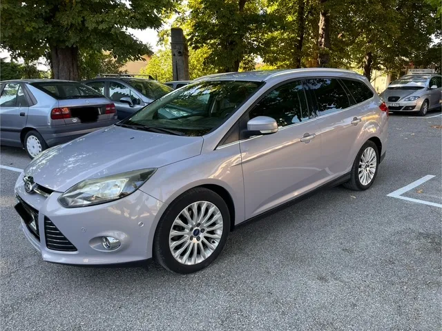 Zunanja slika - Ford Focus - Titanium - 3