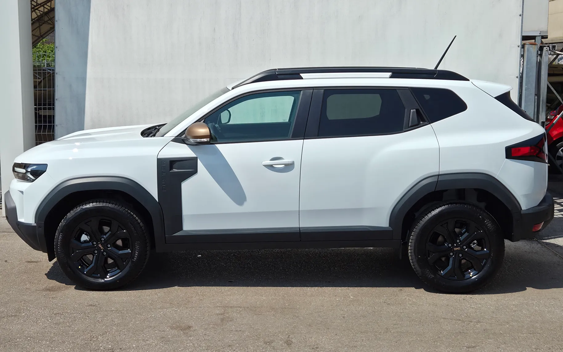 Zunanja slika - Dacia Duster - Extreme 4x4 Hybrid-G150+BON zimske gume - 6