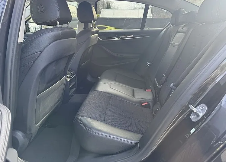 Zunanja slika - BMW Serija 5 - : 520d aut. |PANO|KAM|AMBI| - 17
