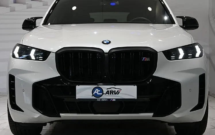 Zunanja slika - BMW X5 - serija : M60i xDrive.M.SPORT-ZRAČNO-KLJUKA-PANO-HUD-WEB-KEY - 2