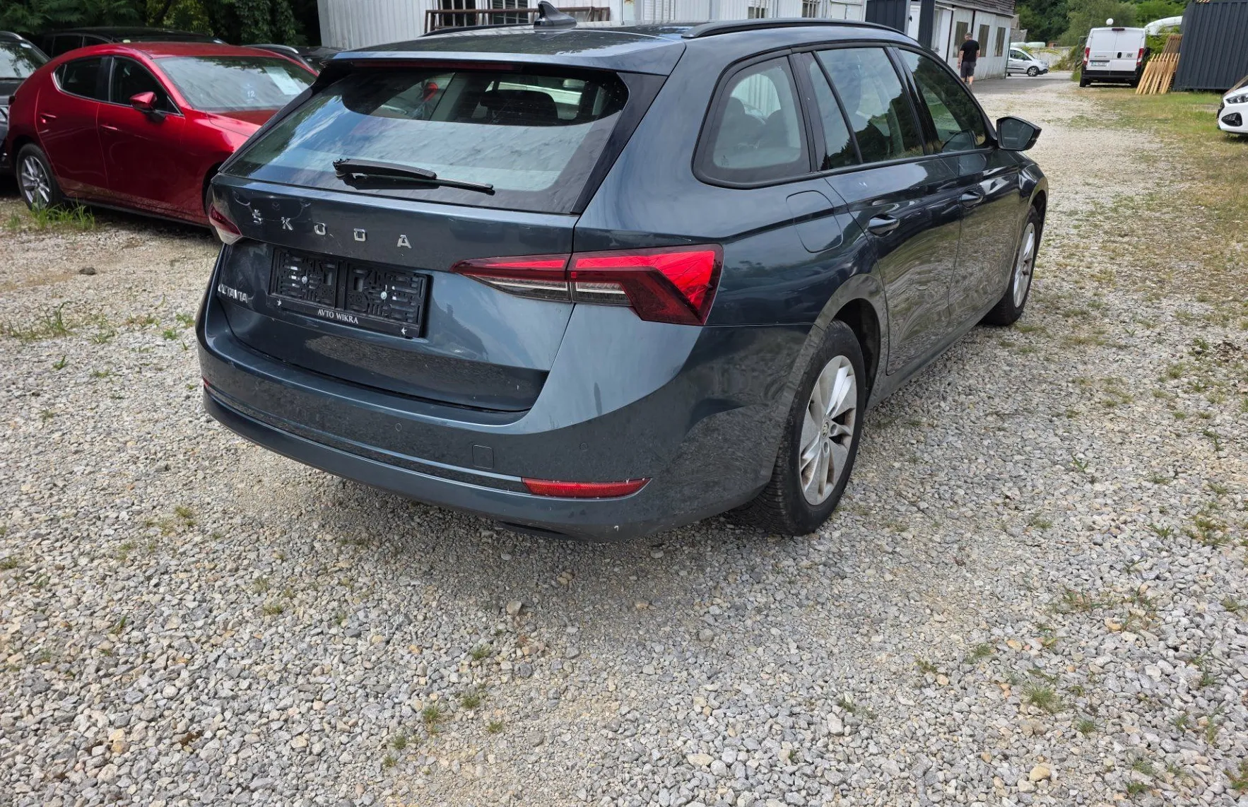 Zunanja slika - Škoda Octavia - 2.0TDI DSG AMBITION LED•ACC•LANE•AMBIENT•KEYLES•17 - 4
