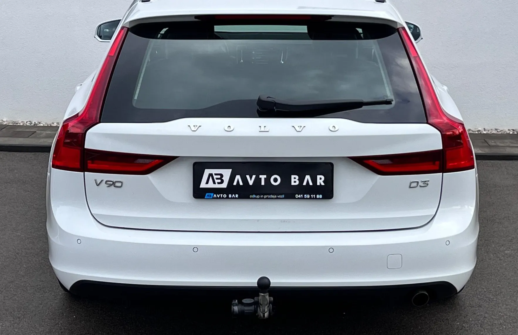 Zunanja slika - Volvo V90 - 2.0D+ACC+FULL LED++NAVI+PDC+KLJUKA+NOVE PNEVMATI.. - 7