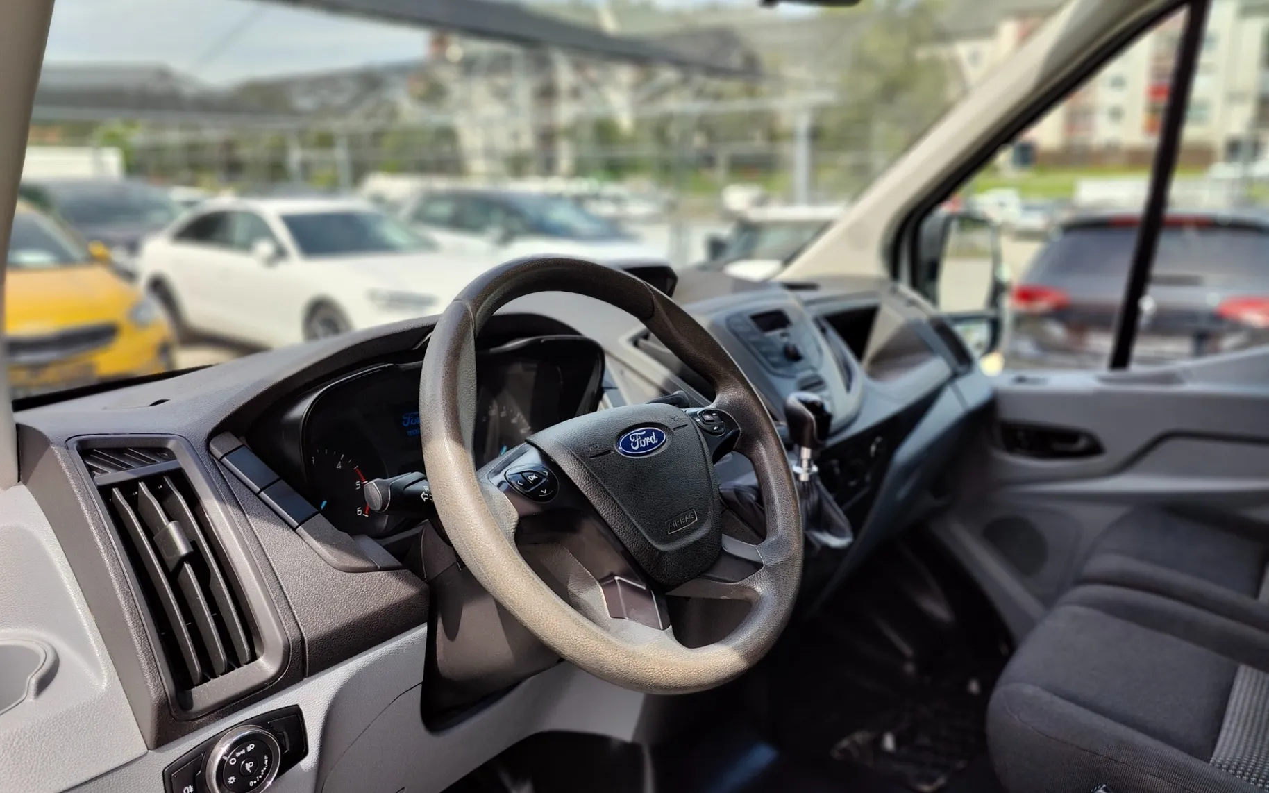 Zunanja slika - Ford Transit - Doka 2.0 TDCi 310 L2 Ambiente 7 sedežev KLIMA - 9