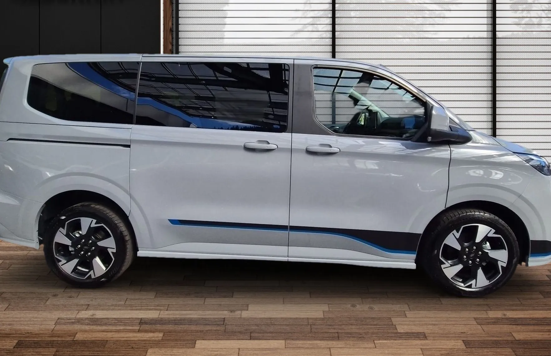 Zunanja slika - Ford Tourneo - Custom SPORT 2.0 TDCi 170PS A8 L1 FWD-SLUŽBENO VOZILO - 3