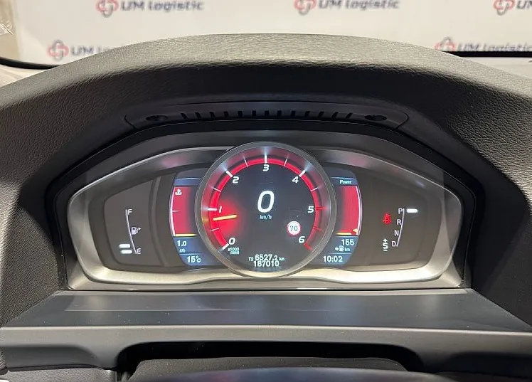 Zunanja slika - Volvo V60 - D3 Momentum-XENON-PDC-NAVI - 15