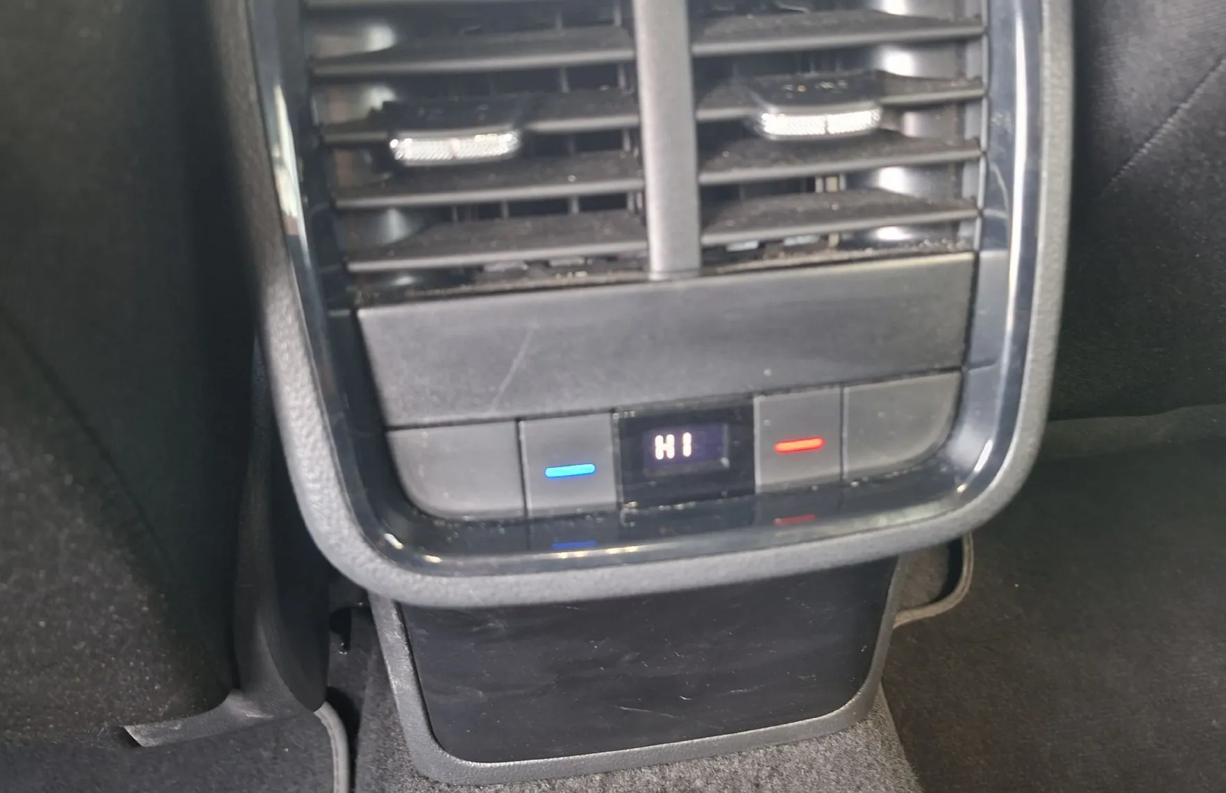 Zunanja slika - Škoda Octavia - 2.0 TDI Ambition DSG 110 kW - 12
