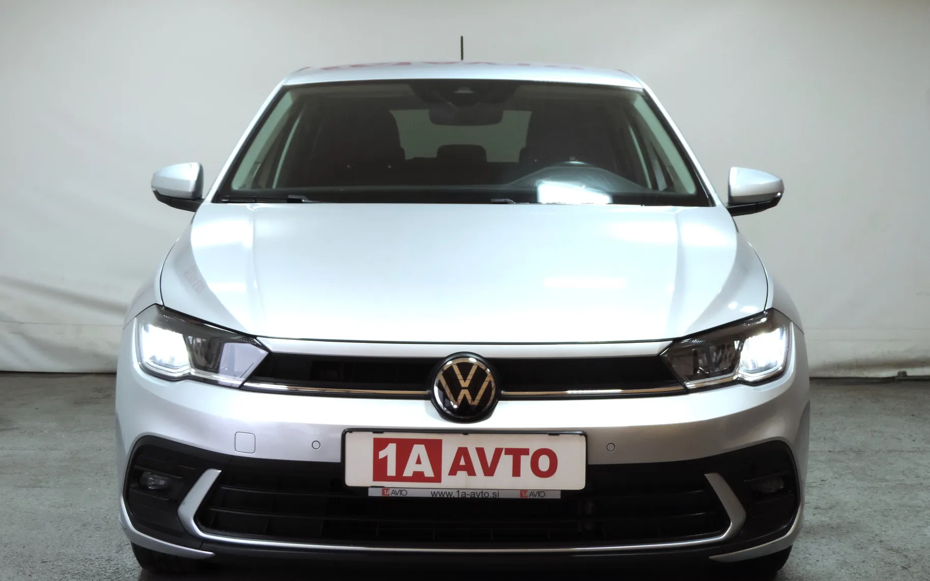 Zunanja slika - Volkswagen Polo - 1.0 TSI Life KAMERA-ACC-GRETJE SEDEŽEV - 2