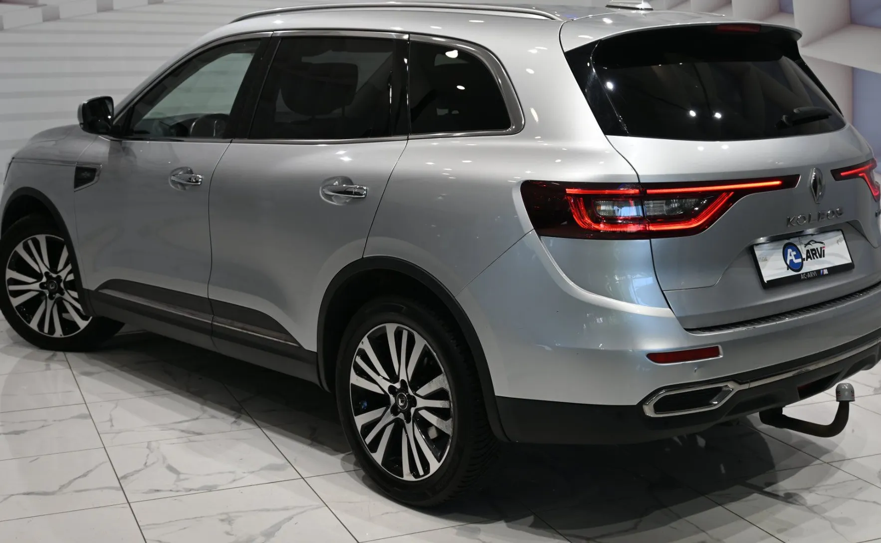 Zunanja slika - Renault Koleos - 4WD dCi 175 Energy Initiale Paris-HLAJ-LED-KAMERA - 8