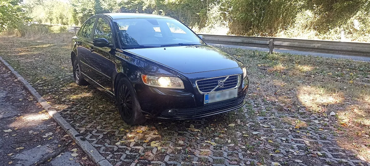 Zunanja slika - Volvo S40 - 1,6 D - 4