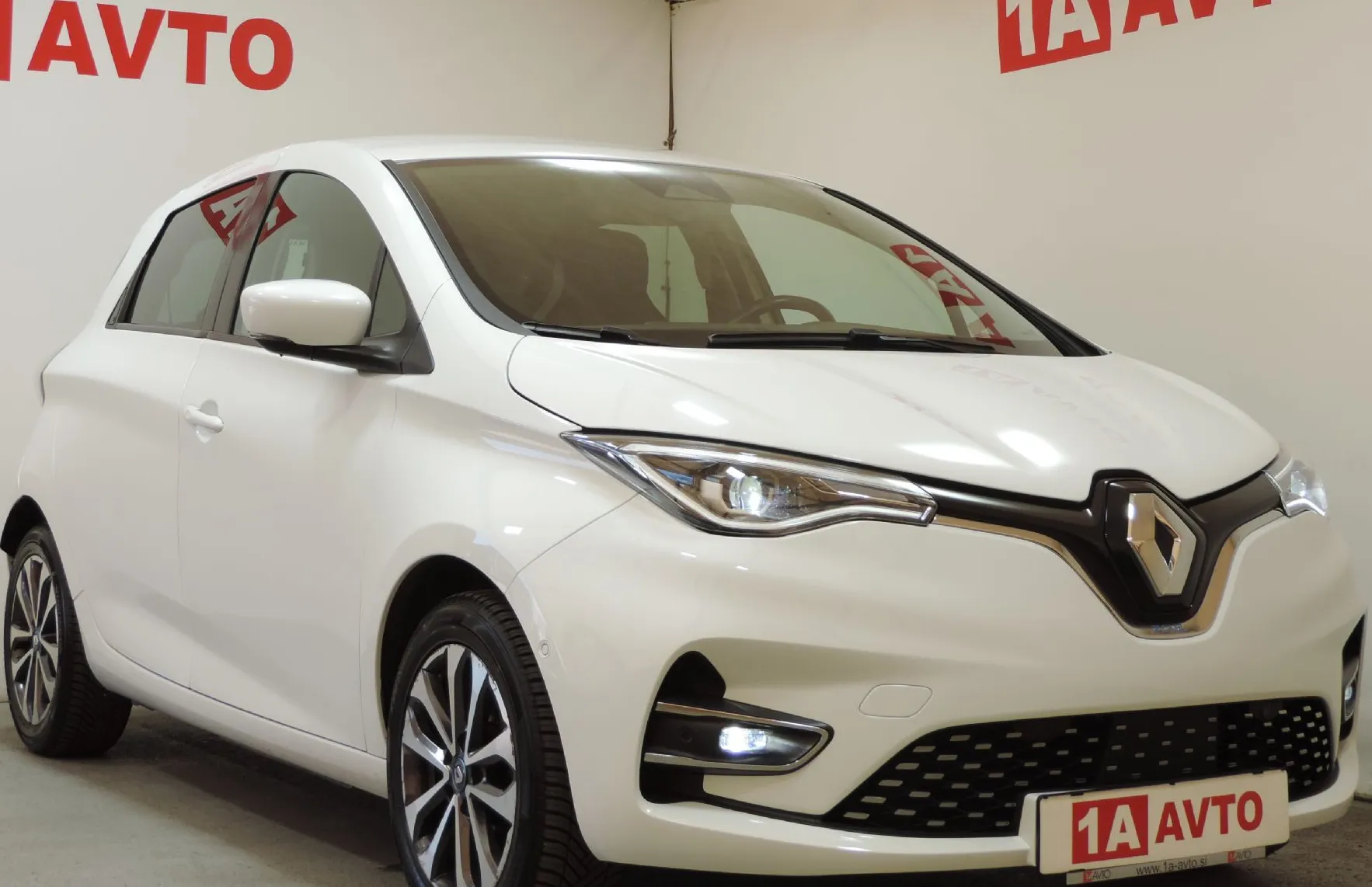 Zunanja slika - Renault Zoe - INTENS R135 - 3