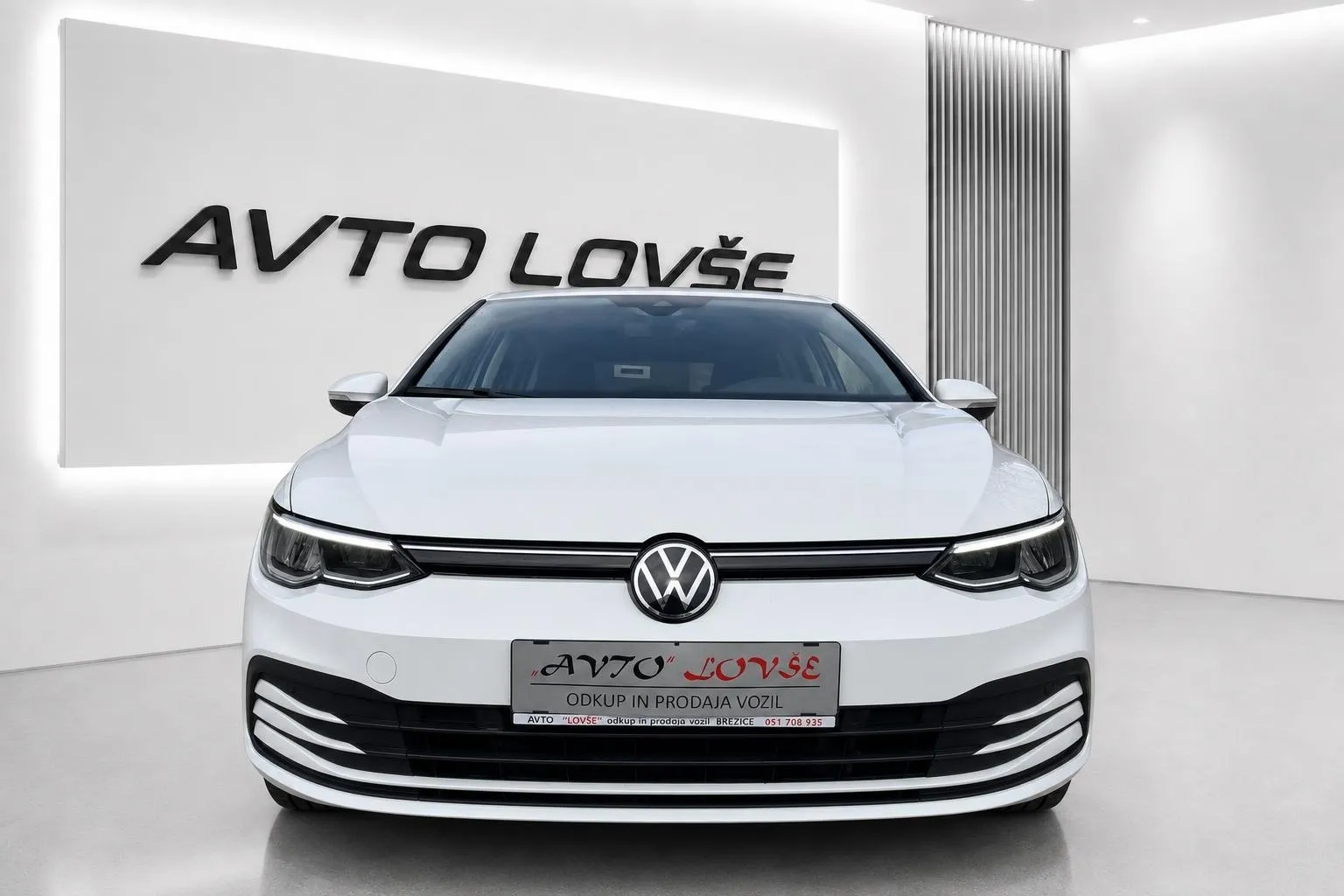 Zunanja slika - Volkswagen Golf - 2.0 TDI Life-1 LASTNIK-ALU-NAVI-KAM-ODLIČEN... - 3