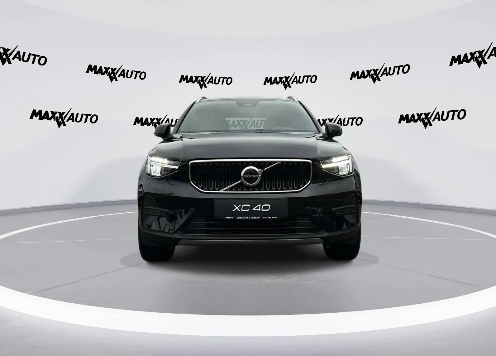 Zunanja slika - Volvo XC40 - B3P Core Avt. - 2
