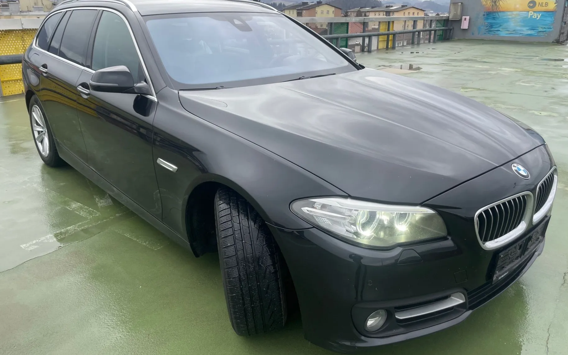 Zunanja slika - BMW Serija 5 - Touring: 520d 140 KW BI-XSENON.NAVI.USNJE.PDC S+Z - 2