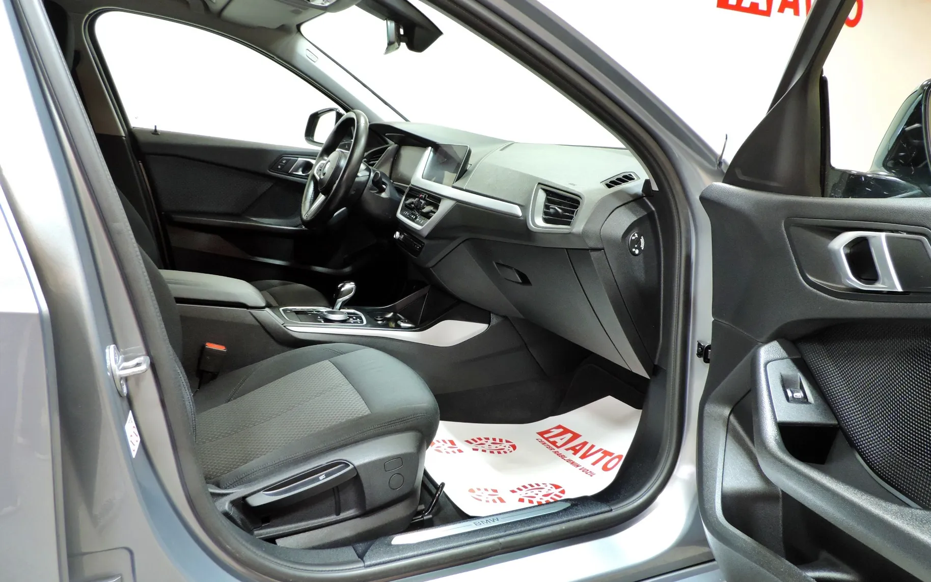 Zunanja slika - BMW Serija 1 - 116d Avt. KAMERA-LED-COCKPIT... - 11