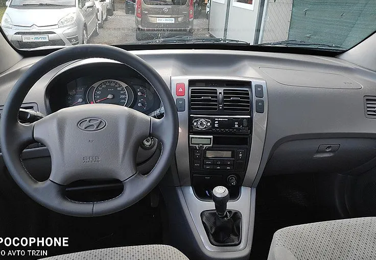 Zunanja slika - Hyundai Tucson - 2.0 CRDI 4WD-ALU-KLJUKA-AVT.KLIMA-ODLIČEN - 7