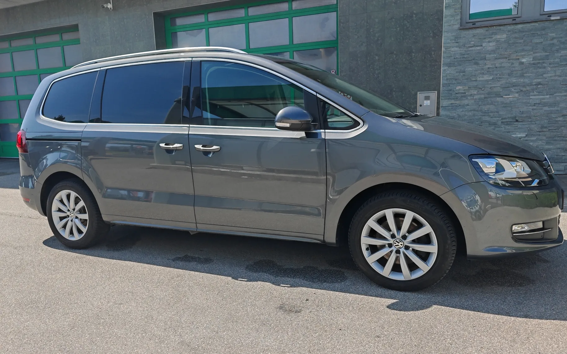 Zunanja slika - Volkswagen Sharan - 2,0 TDI BMT SCR Style DSG - 3