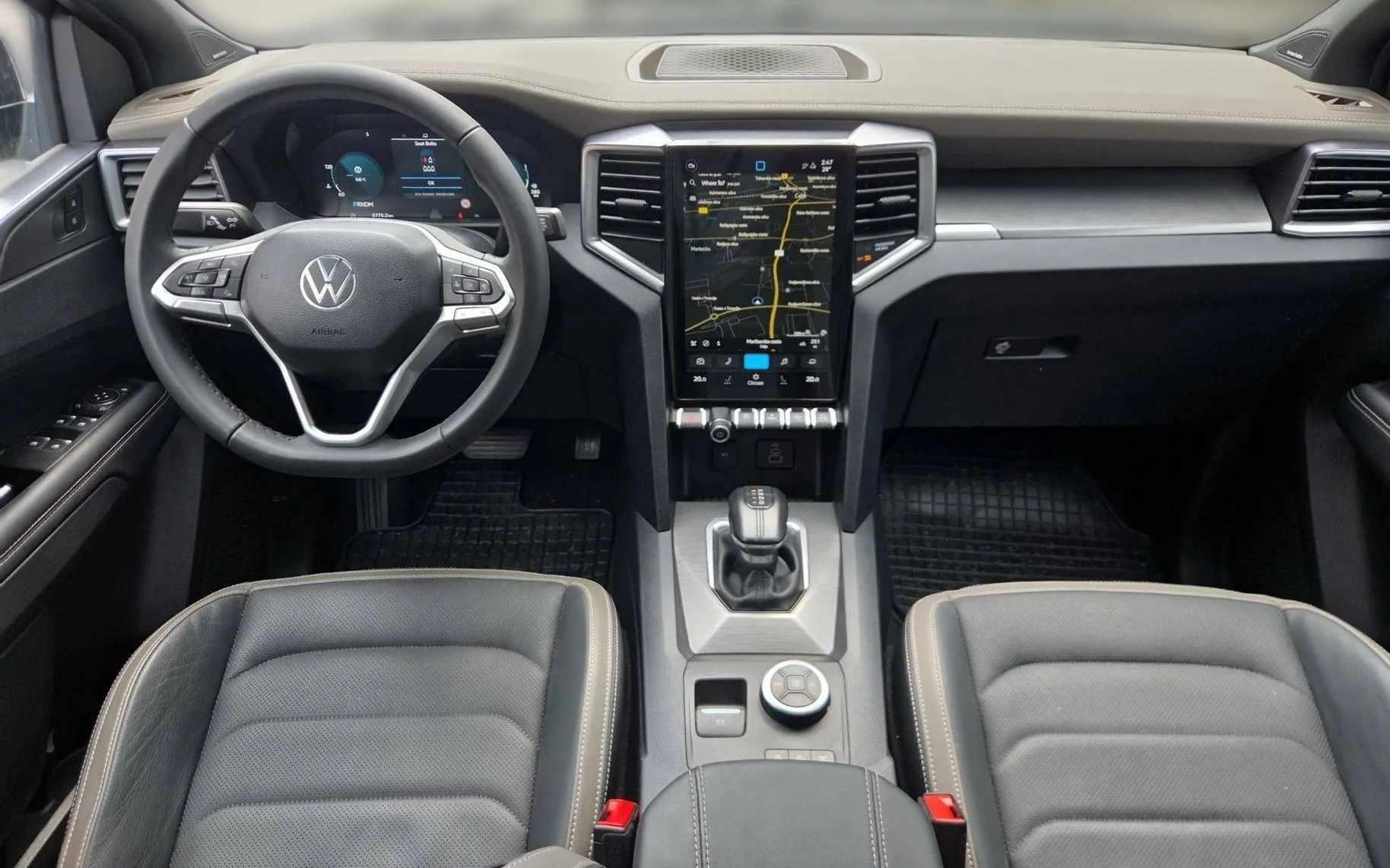 Notranja slika - Volkswagen Amarok - Aventura 3.0 TDI 4M Aut. 241KM... - 9