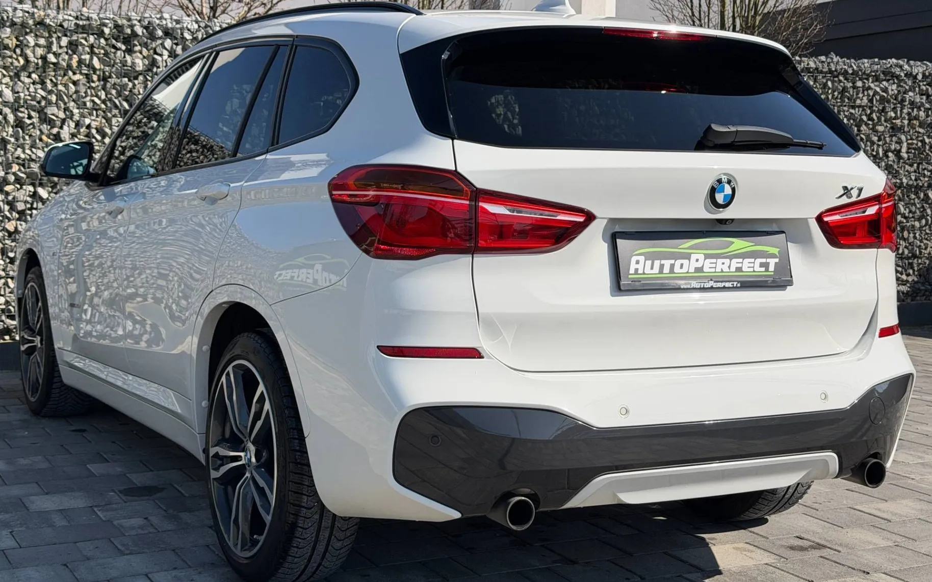 Zunanja slika - BMW X1 - serija :  xDrive20d M Sport |HUD|KAM|PANO|AMBI| - 4