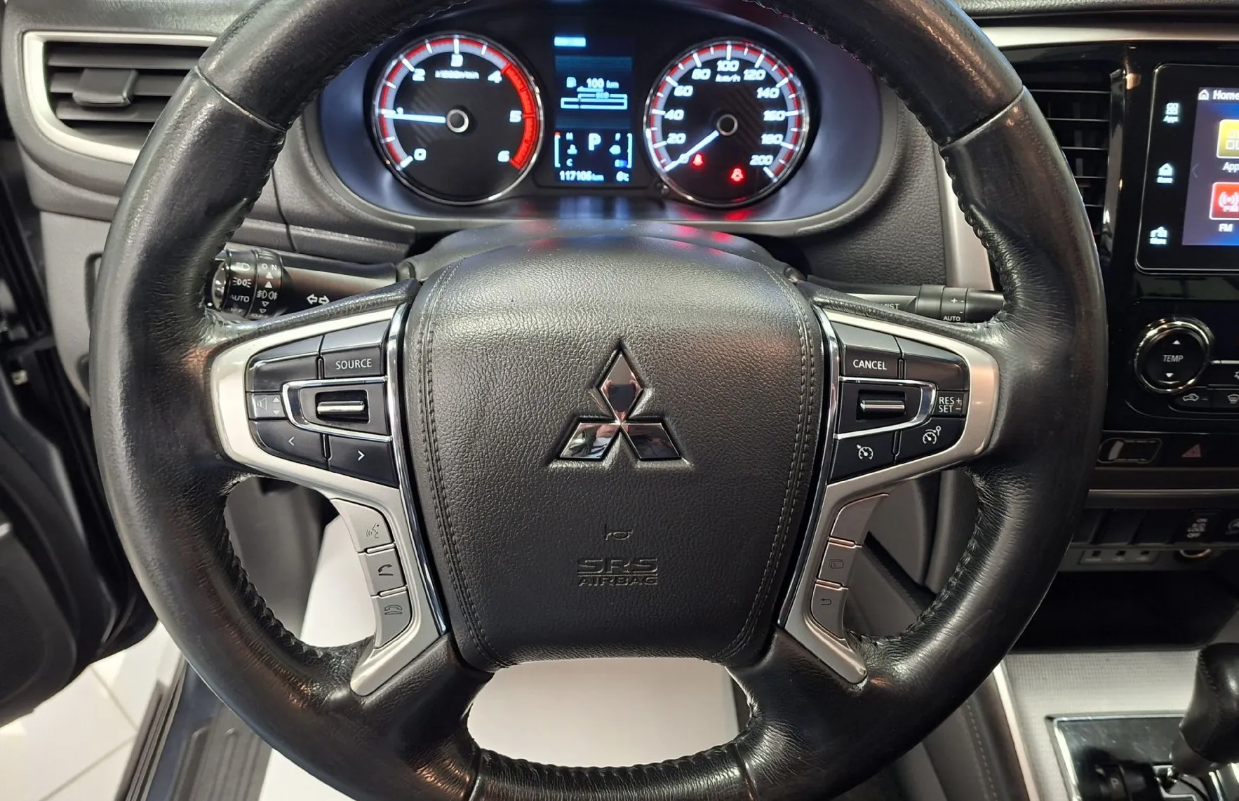 Zunanja slika - Mitsubishi L 200 - 2.3 4X4-1.LASTNIK-SLO-LED-NAVI-KAMERA-ODLIČEN- - 15