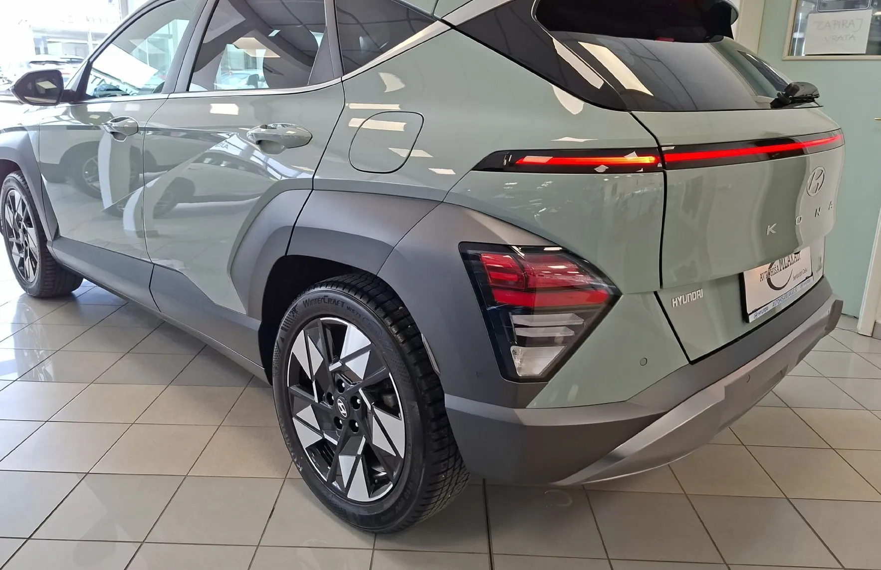 Zunanja slika - Hyundai Kona - 4WD 1.6 T-GDI 198 ISG Impression edition MRS DCT - 3