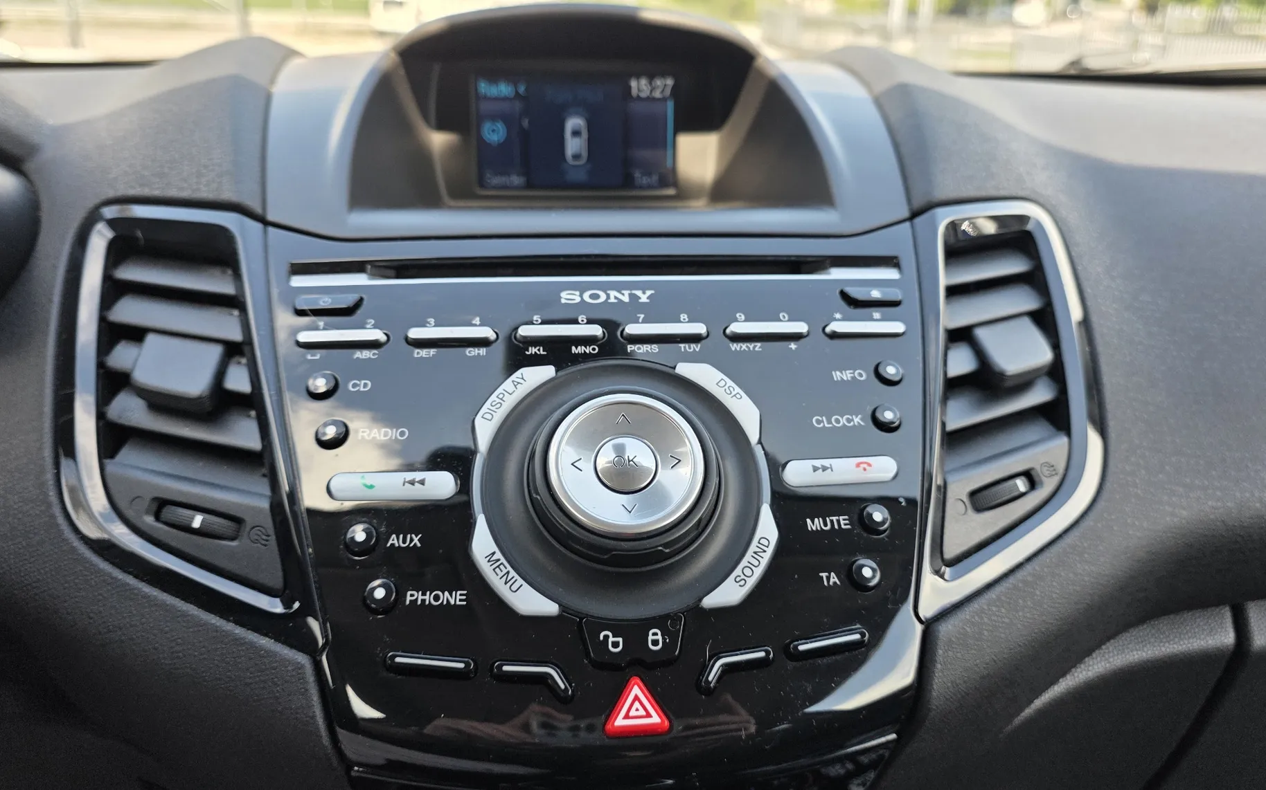 Zunanja slika - Ford Fiesta - 1,0 Ecoboost Titanium 1.LAST TEMP PDC KLIMA - 13