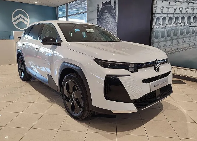 Zunanja slika - Citroën C5 Aircross - PLUS Hibrid 145 avtomatik  + masažni sedeži - 1