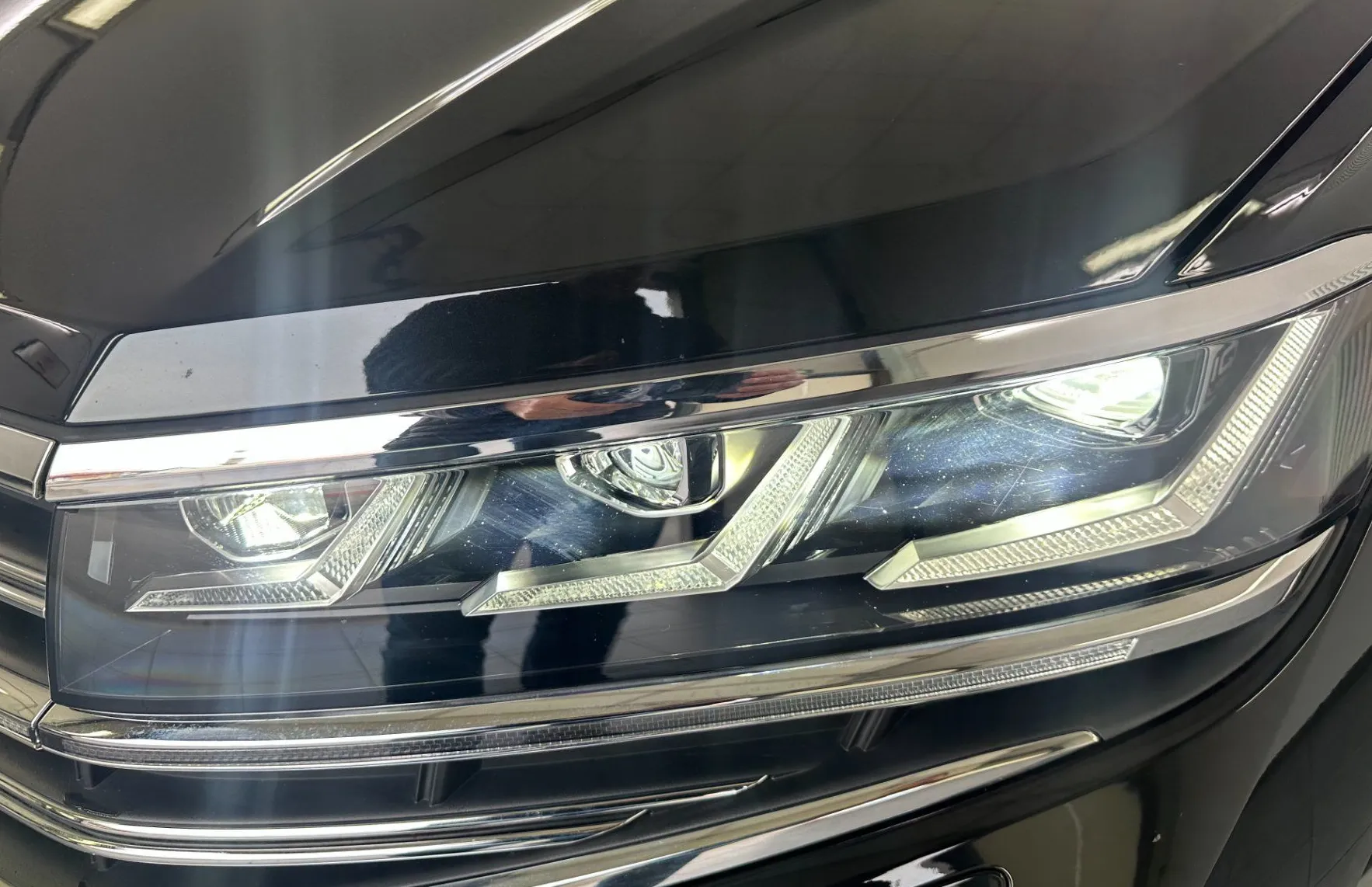 Zunanja slika - Volkswagen Touareg - Volkswagen  Elegance 3.0TDI 170kW.NEMŠKI.KA - 3