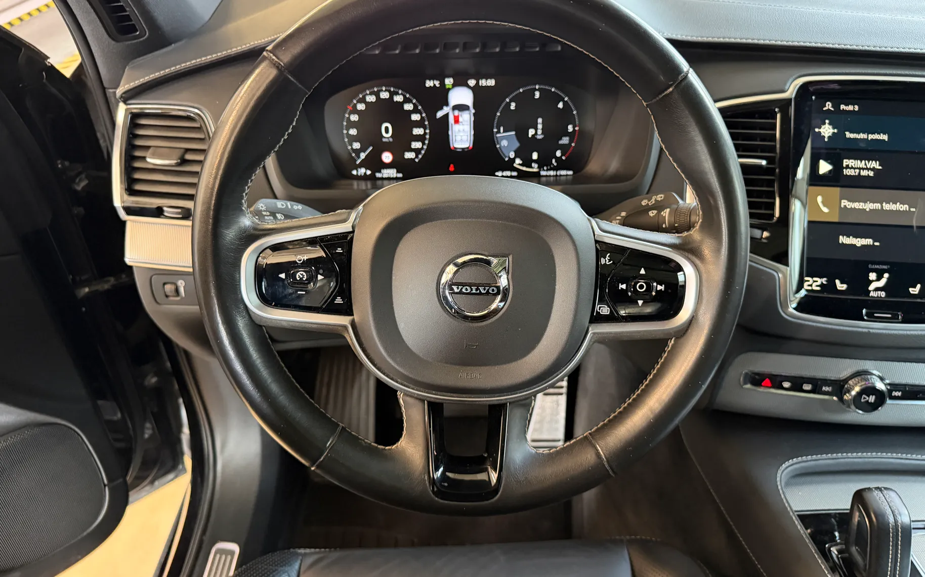 Notranja slika - Volvo XC90 - XC90 - 18