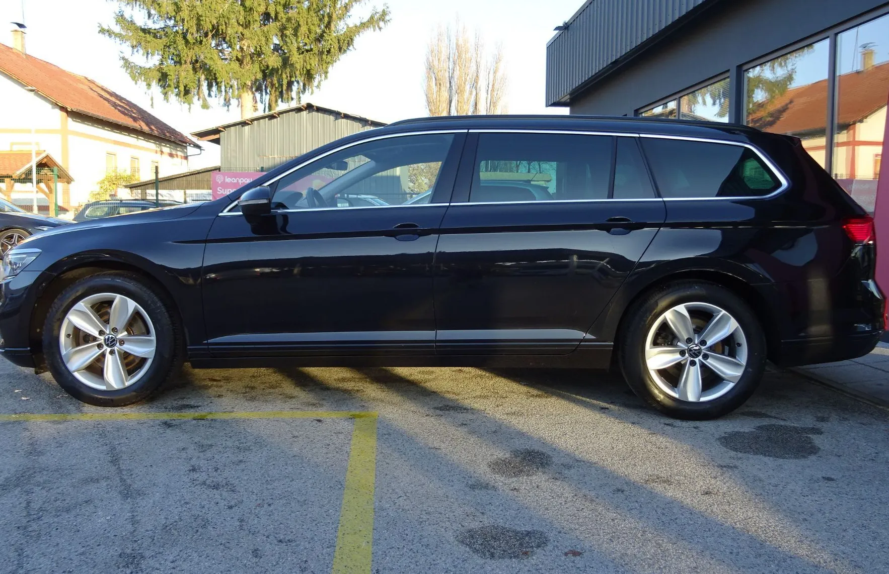 Zunanja slika - Volkswagen Passat - Variant 2.0 TDI DSG BUSINESS 200KM - VLEČNA KLJUKA - - 4