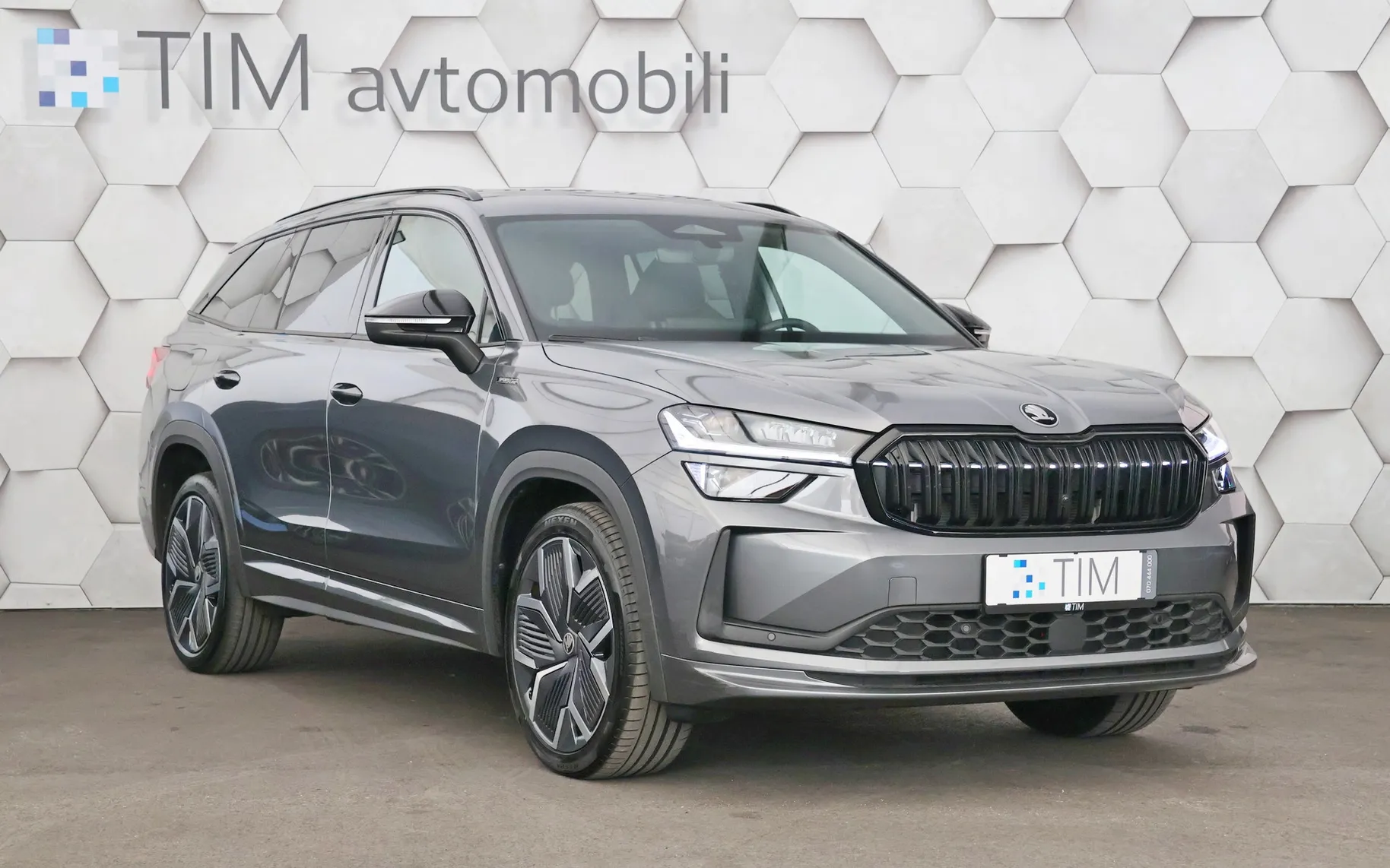 Zunanja slika - Škoda Kodiaq - 2.0 TDI DSG Sportline 150KM - 2