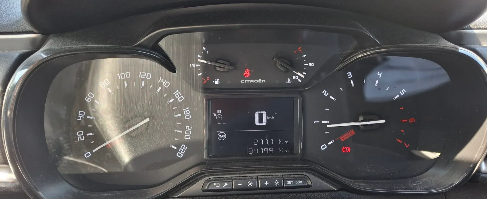 Zunanja slika - Citroën C3 - 1,6 BlueHDi 75 S&S Live - 3