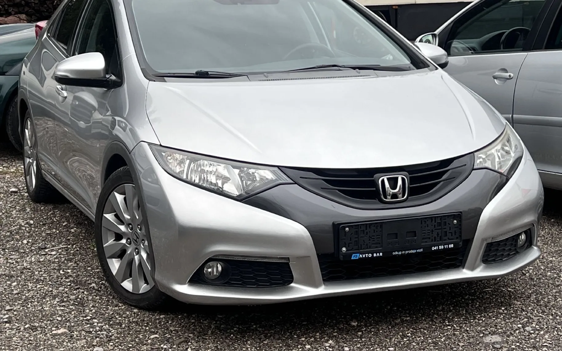 Zunanja slika - Honda Civic - 1.4 i-VTEC+ALU+R. KAMERA+TEMP... - 1