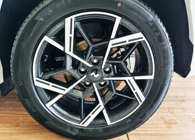 Zunanja slika - Hyundai Tucson - 1.6 T-GDI HEV IMPRESSION PERLA-FULL OPTION-VIDEO - 4