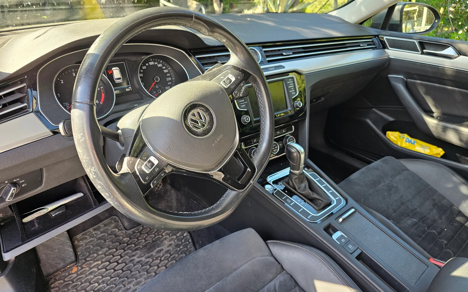 Notranja slika - Volkswagen Passat - Variant 2,0 TDI BMT Highline DSG - 4