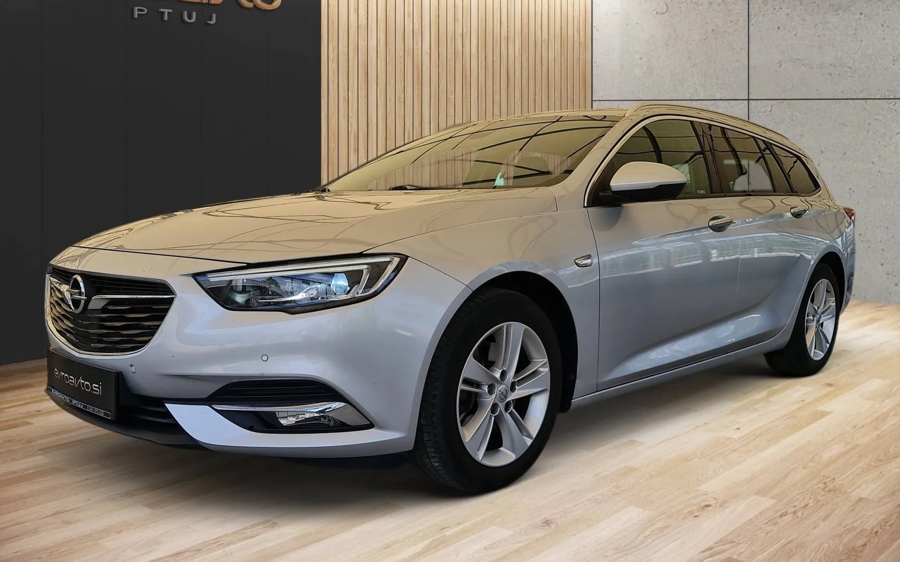 Zunanja slika - Opel Insignia - Sports Tourer 1.6 CDTi Exclusive Avt.•Aktivni te - 1