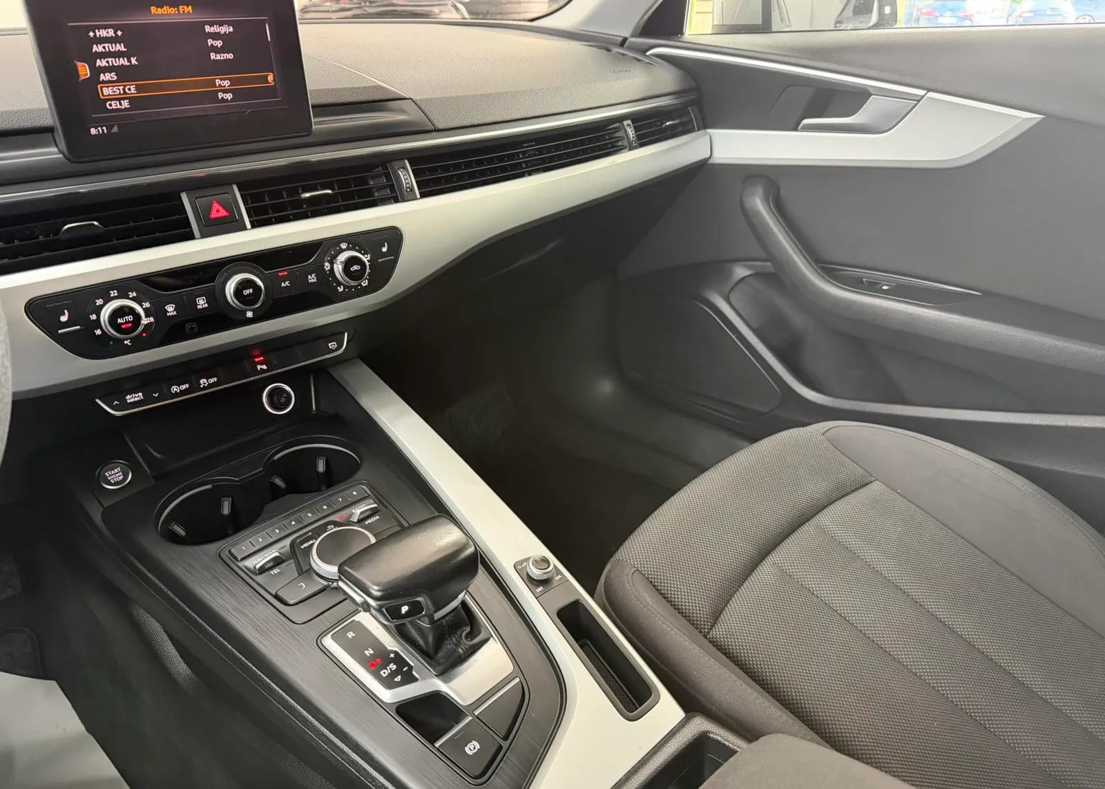 Zunanja slika - Audi A4 - 2,0 TDI Sport - 6
