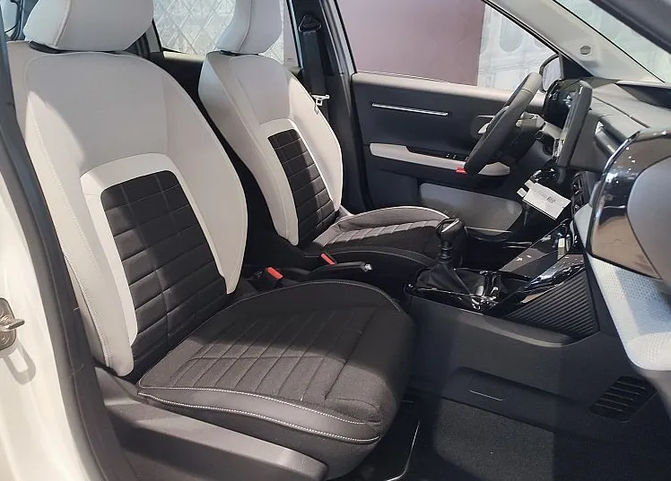 Zunanja slika - Citroën C3 - Plus Turbo 100 BVM6 + paket Zima NHFX - 8
