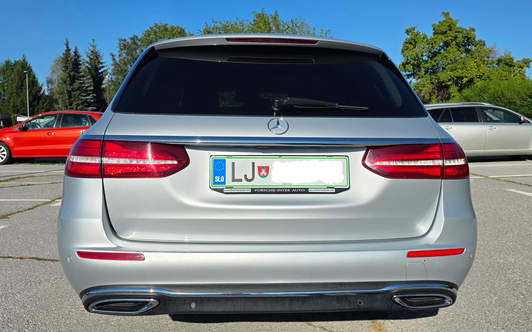 Zunanja slika - Mercedes-Benz E-Razred - E 220 dT - 3