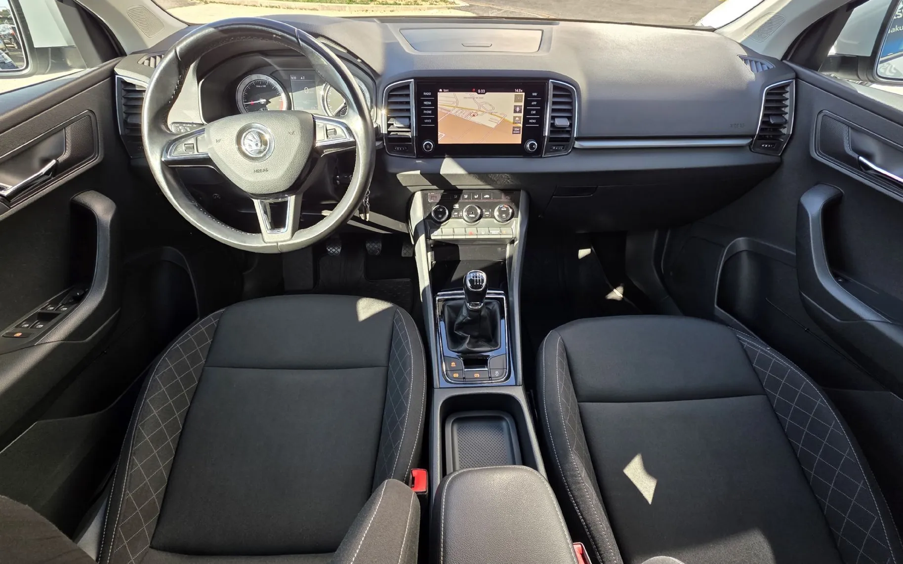 Zunanja slika - Škoda Karoq - 1.6 TDI Style.FULL LED.NAVI.HITRI KREDIT - 6