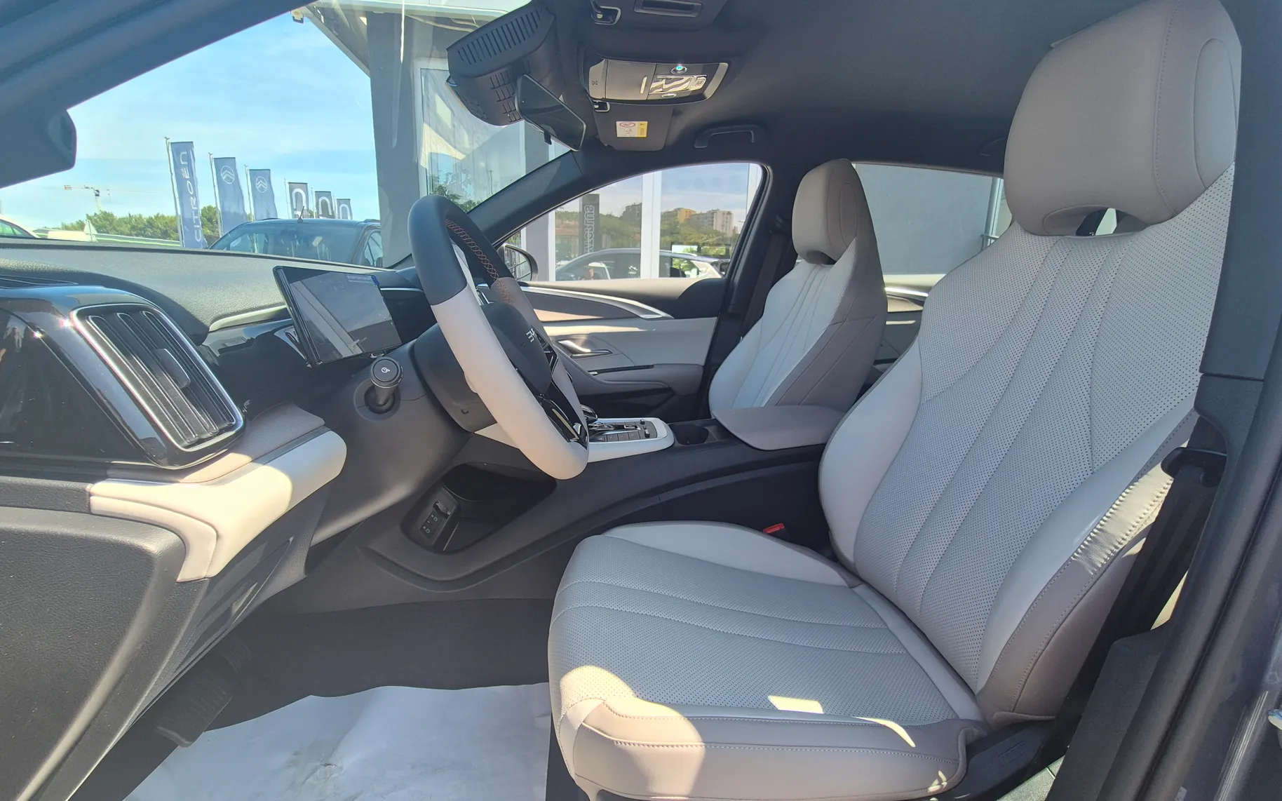 Zunanja slika - BYD SEALION 7 - DM-i DESIGN PHEV - skupni doseg 1016 km - 13