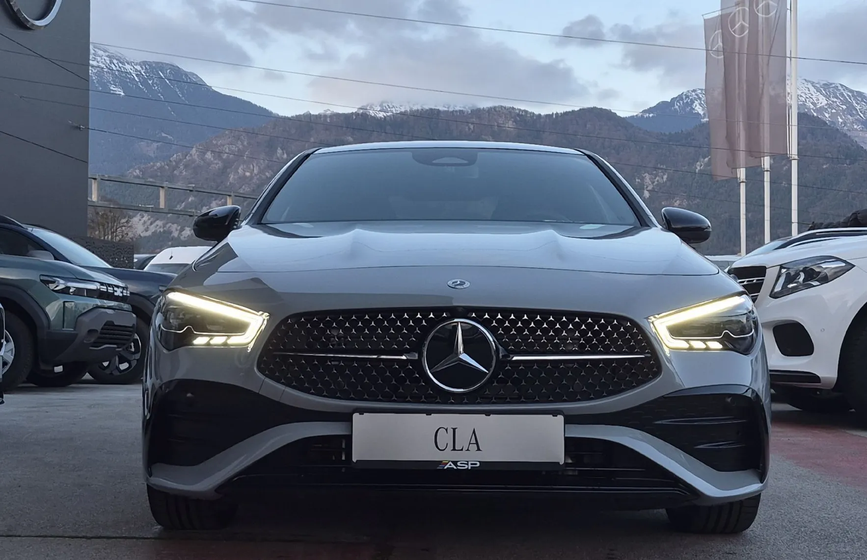 Zunanja slika - Mercedes-Benz CLA-Razred - 200 AMG Line - 2