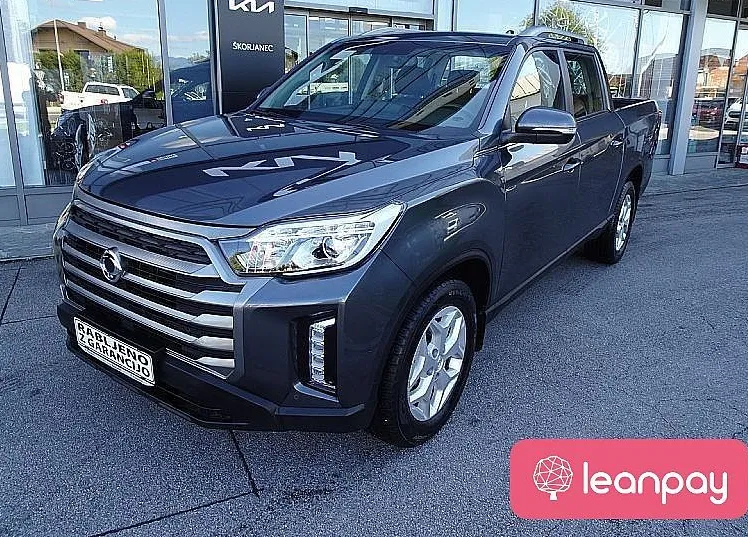 Zunanja slika - SsangYong Musso - 2.2 XDi ULTIMATE 4WD A T TOV. GARANCIJA. KLJUKA - 1
